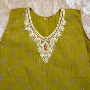 *** GREEN KURTI SHORT TOP NEW S ***